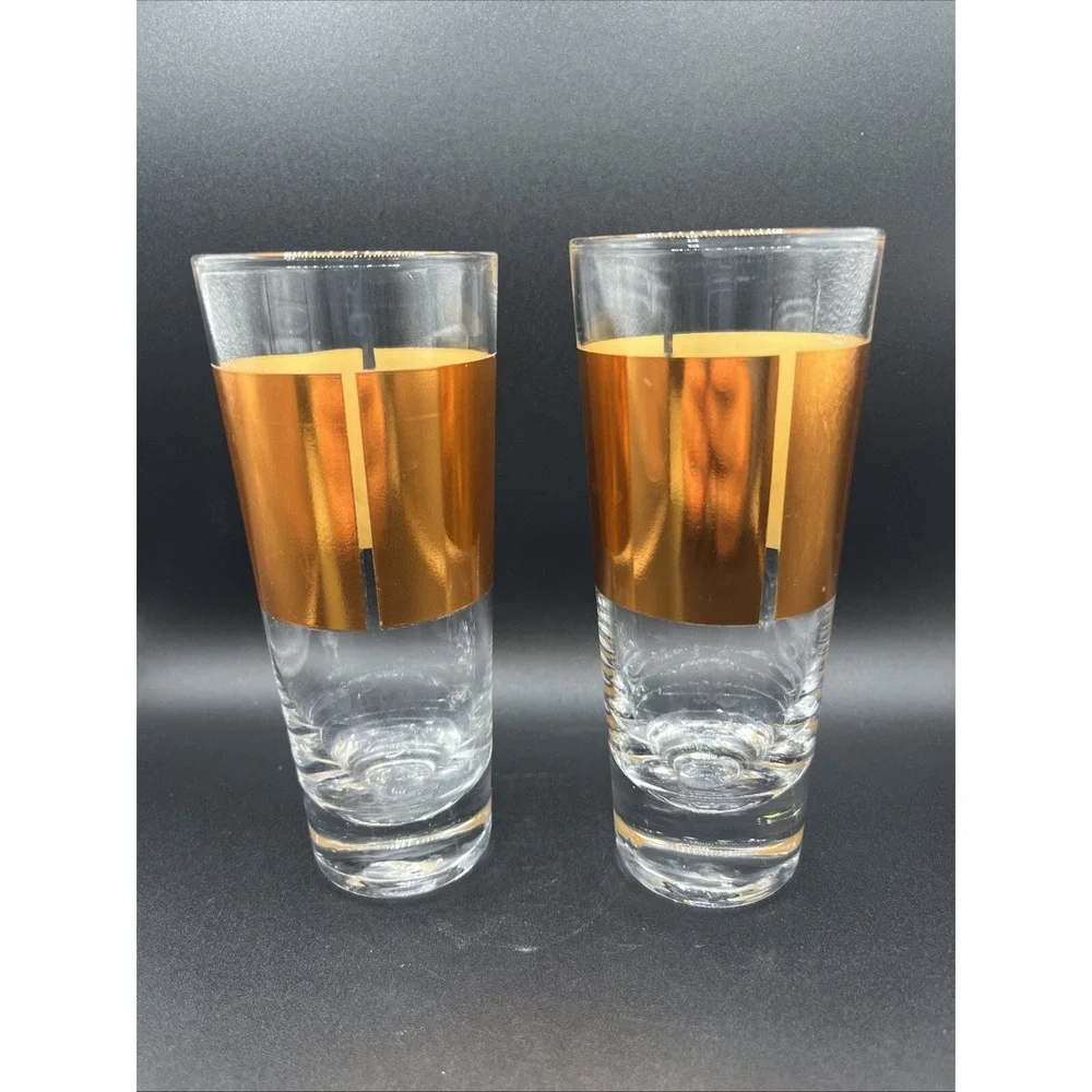 Unmarked pair gold